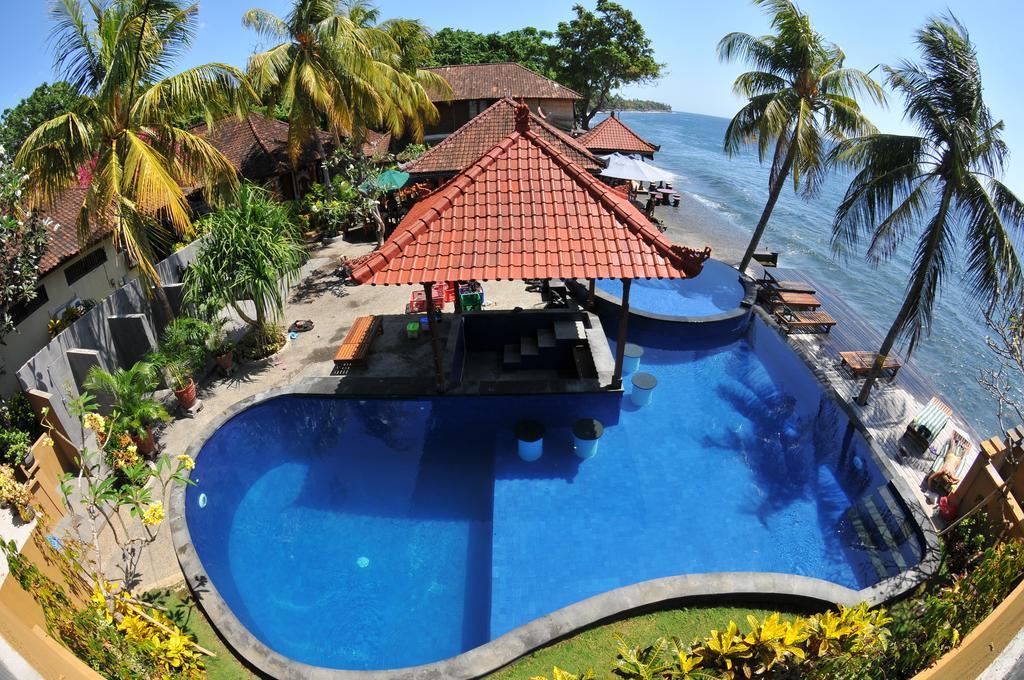 Paradise Palm Beach Bungalows And Dive Center Tulamben Exteriér fotografie